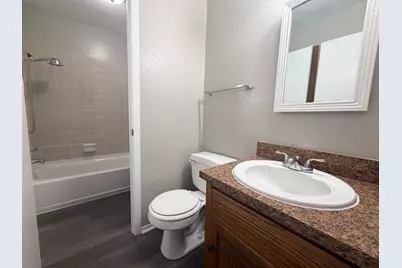 510 W Marvin Avenue #207, Waxahachie, TX 75165 - Photo 5