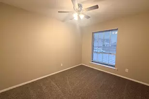 510 W Marvin Ave, Waxahachie, TX 75165 - Photo 11