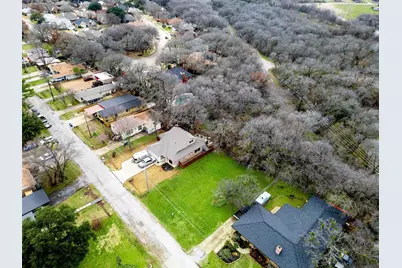 113 W Shore, Lewisville, TX 75057 - Photo 7