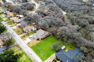 113 W Shore, Lewisville, TX 75057 - Photo 7