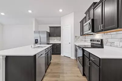 13197 Enclave Parkway, Providence Village, TX 76227 - Photo 7