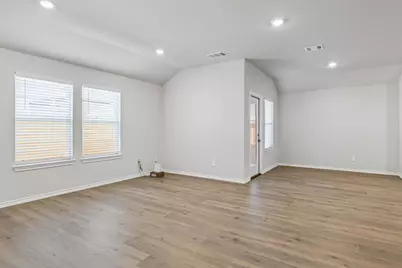 13197 Enclave Parkway, Providence Village, TX 76227 - Photo 15