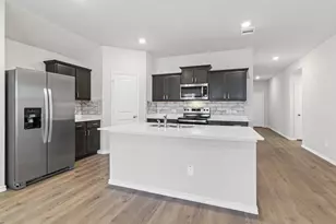 13197 Enclave Pkwy, Savannah, TX 76227 - Photo 9