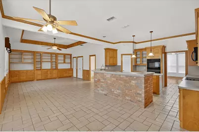 1810 Plum Creek Drive, Midlothian, TX 76065 - Photo 13