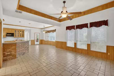 1810 Plum Creek Drive, Midlothian, TX 76065 - Photo 9