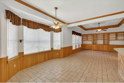 1810 Plum Creek Drive, Midlothian, TX 76065 - Photo 13