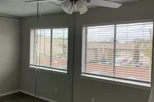 9831 W Walnut St, Dallas, TX 75243 - Photo 15