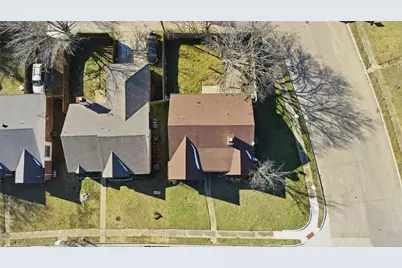 815 Apache, Dallas, TX 75217 - Photo 5