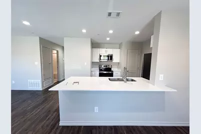 1203 N Clay Street #512, Ennis, TX 75119 - Photo 5