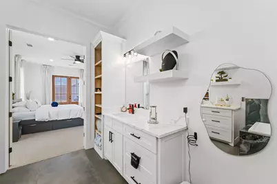 4706 Victor Street, Dallas, TX 75246 - Photo 13