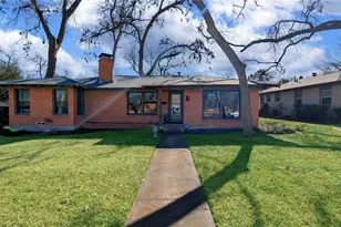 900 Treasure Rd, Garland, TX 75041 - Photo 3