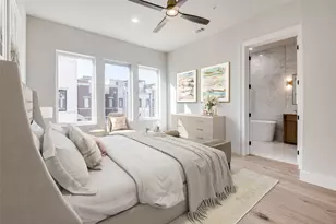 218 E Dallas Rd, Grapevine, TX 76051 - Photo 19