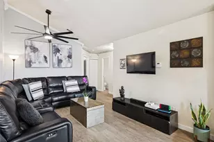 448 Arbor Creek Dr, Euless, TX 76039 - Photo 3