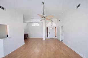 990 Treehouse Ln, Red Oak, TX 75154 - Photo 17