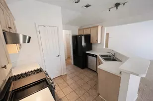 990 Treehouse Ln, Red Oak, TX 75154 - Photo 13