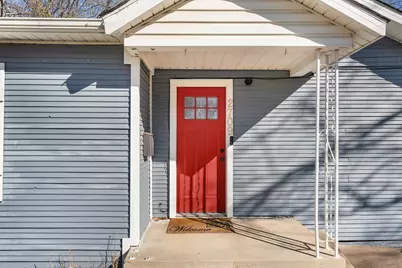 2709 Townsend Drive, Fort Worth, TX 76110 - Photo 3