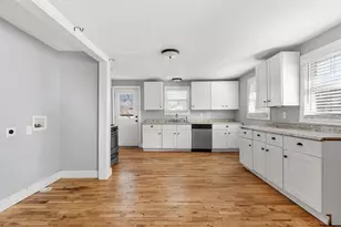 2709 Townsend Dr, Fort Worth, TX 76110 - Photo 11