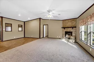 939 Co Rd 2110, Ivanhoe, TX 75447 - Photo 9