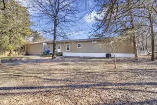 939 Co Rd 2110, Ivanhoe, TX 75447 - Photo 7