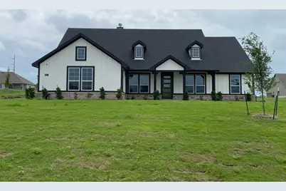 127 Big Sky Road, Decatur, TX 76234 - Photo 1