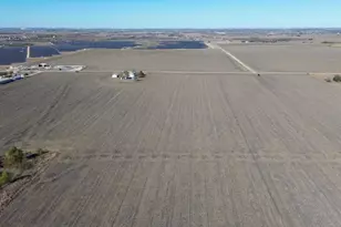 18402 Manda Carlson Rd, Coupland, TX 78615 - Photo 21