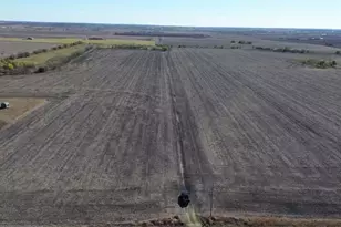 18402 Manda Carlson Rd, Coupland, TX 78615 - Photo 5