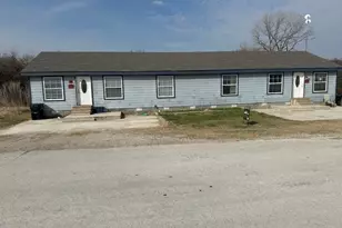 121 Windy Creek, Springtown, TX 76082 - Photo 1