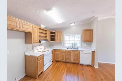 121 Windy Creek, Springtown, TX 76082 - Photo 5