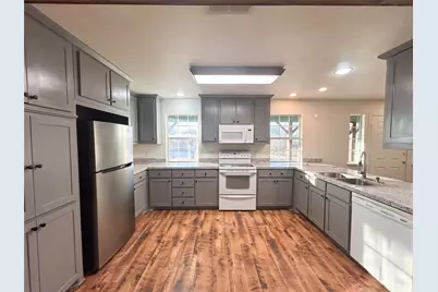 1170 Lumkins Road, Forreston, TX 76041 - Photo 9