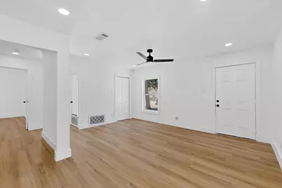 1332 Gaylord Drive, Dallas, TX 75217 - Photo 9