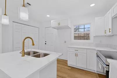 1332 Gaylord Drive, Dallas, TX 75217 - Photo 15