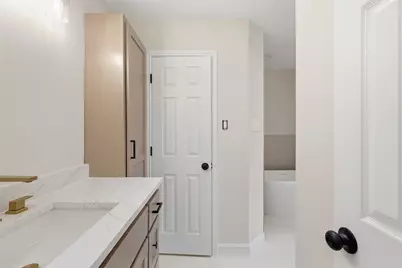 532 Indian Creek Drive, Roanoke, TX 76262 - Photo 25