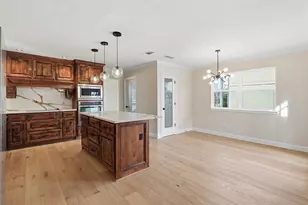 532 Indian Creek Dr, Roanoke, TX 76262 - Photo 9