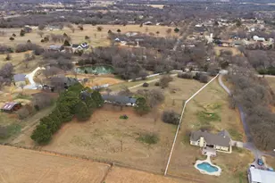 3007 County Rd 805B, Cleburne, TX 76031 - Photo 33