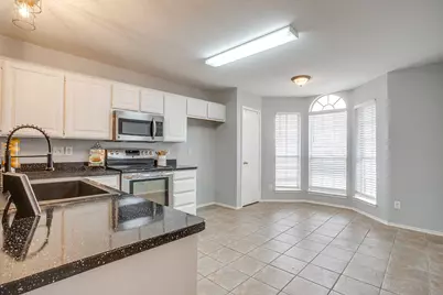 5712 Springtide Drive, Fort Worth, TX 76135 - Photo 7