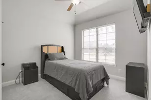 424 Delaware St, Burleson, TX 76028 - Photo 27