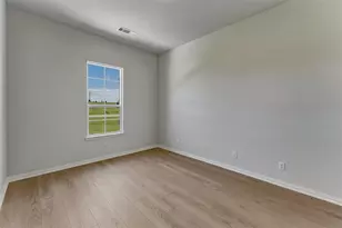 114 Hillview Trl, Decatur, TX 76234 - Photo 9