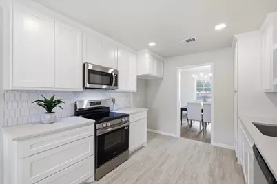 6713 Del Prado Avenue, Fort Worth, TX 76133 - Photo 7