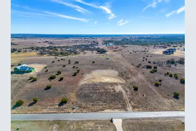 2077 Eagles Ridge Drive, Weatherford, TX 76087 - Photo 3