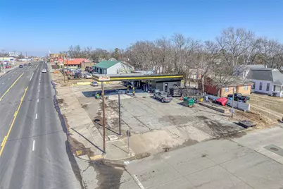 1320 S Austin Avenue, Denison, TX 75020 - Photo 3