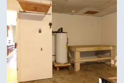 1022 S Center Street, Grand Prairie, TX 75051 - Photo 21