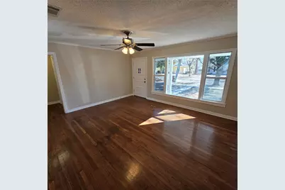 702 Emery Street, Denton, TX 76201 - Photo 3