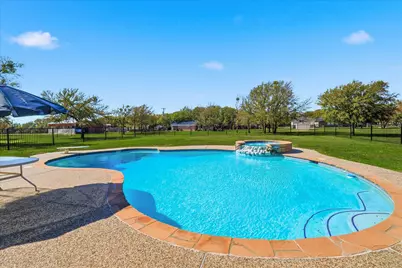 113 Green Oaks Court, Hudson Oaks, TX 76087 - Photo 39