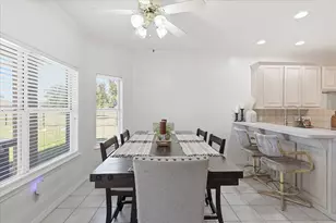 113 Green Oaks Ct, Hudson Oaks, TX 76087 - Photo 19