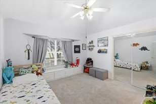 113 Green Oaks Ct, Hudson Oaks, TX 76087 - Photo 33