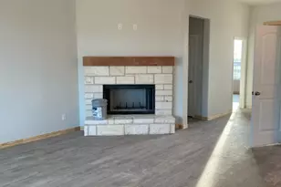 129 Hillview Trl, Decatur, TX 76234 - Photo 7