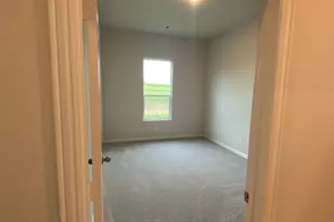 129 Hillview Trl, Decatur, TX 76234 - Photo 13