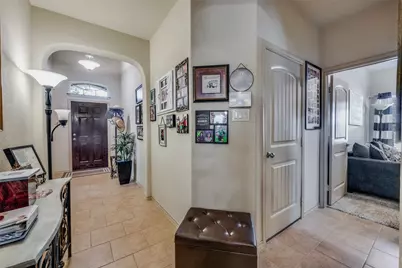 6803 Elderberry Drive, Arlington, TX 76001 - Photo 9