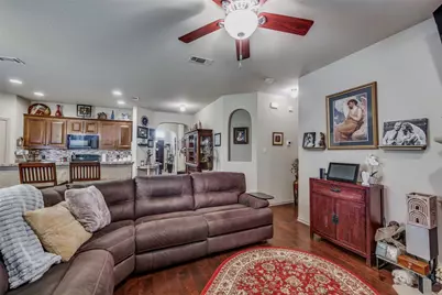 6803 Elderberry Drive, Arlington, TX 76001 - Photo 11