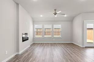 643 Olympic Wy, Red Oak, TX 75154 - Photo 11